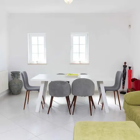 Orada 78 House - Privat Pool & Privacy * Албуфейра